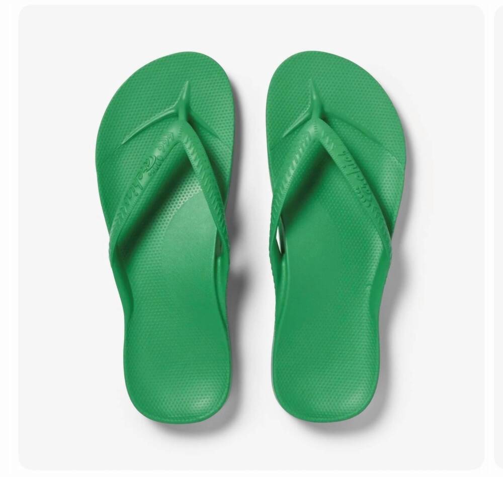 NEW ARCHIES FOOTWEAR unisex support flip flops in kelly green